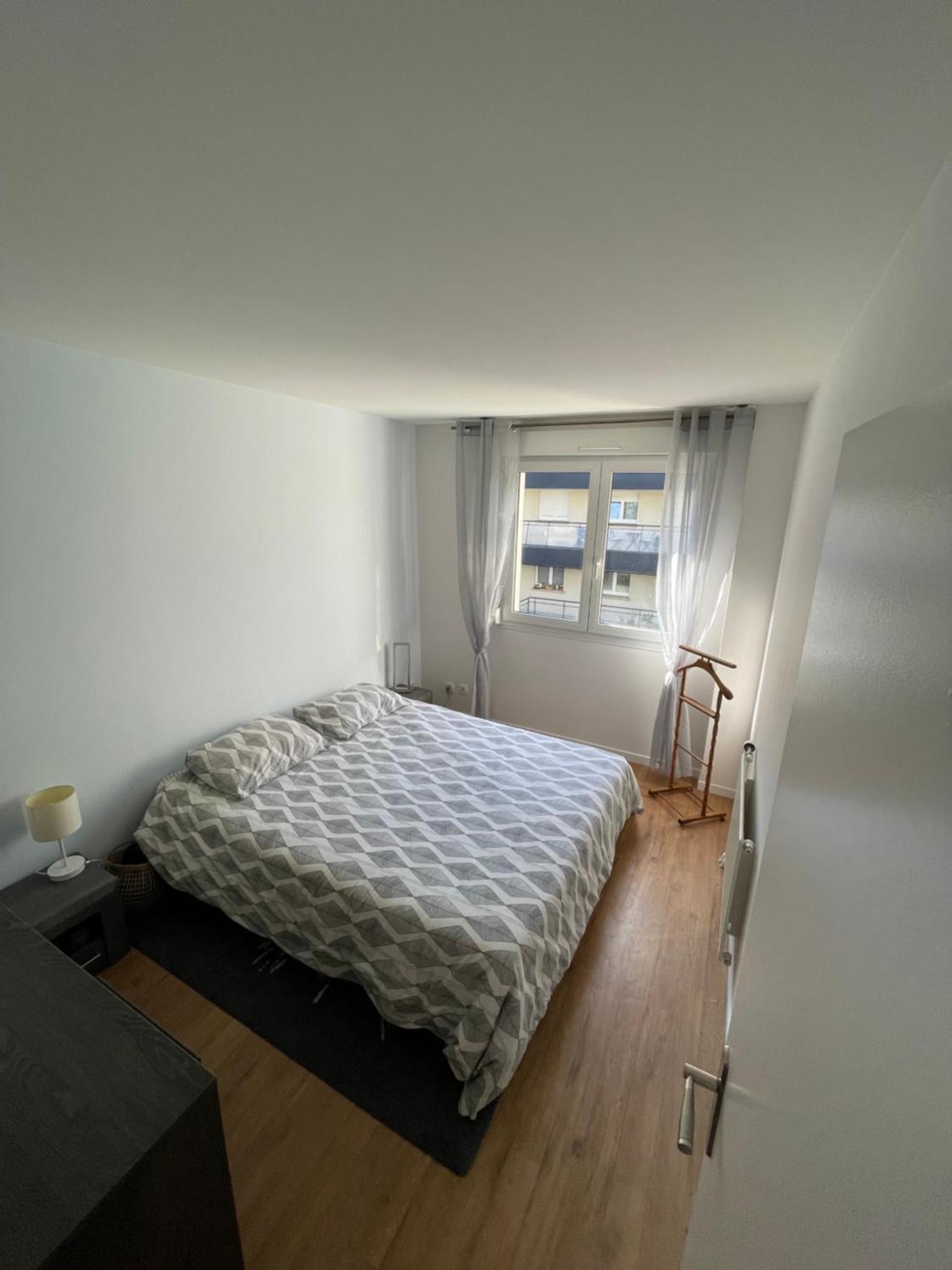 Appartement En Centre Ville 70M2 Reims Exterior foto