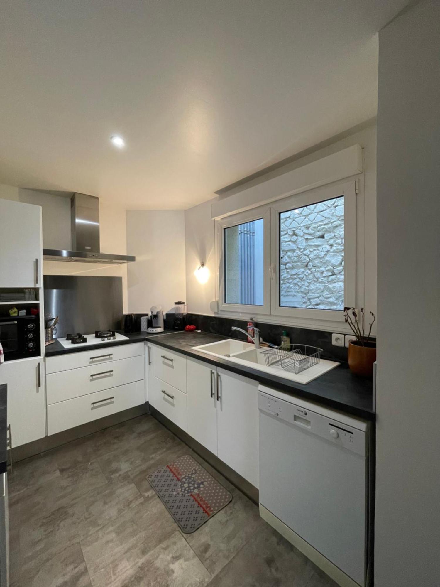 Appartement En Centre Ville 70M2 Reims Exterior foto